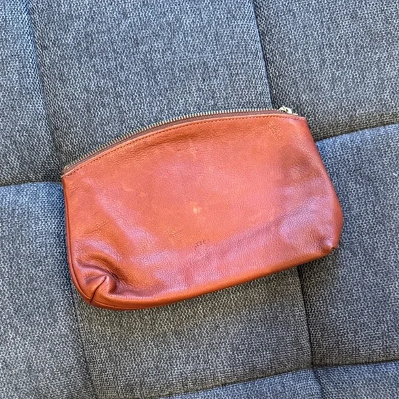 BAGGU Leather Zip Pouch in Warm Brown - Picture 1 of 8